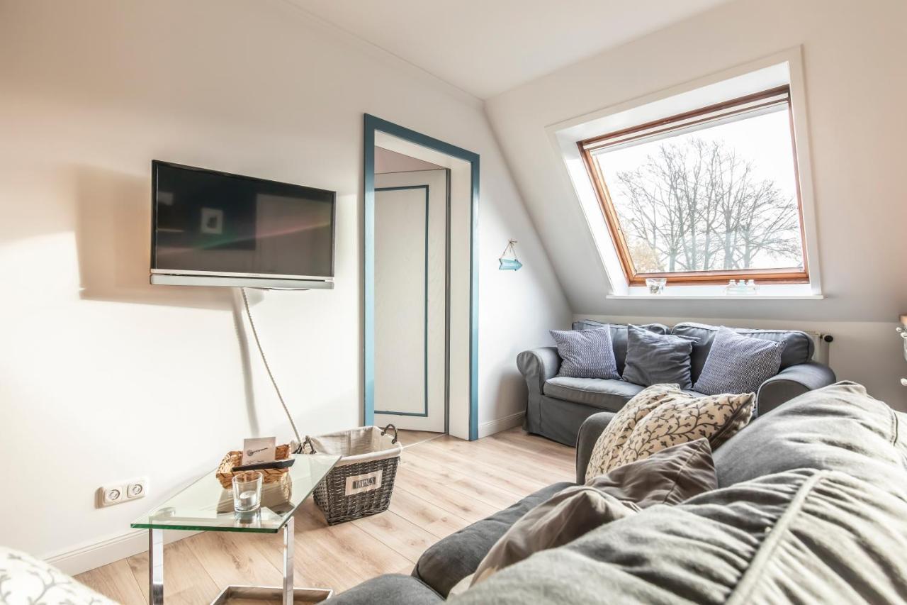 Seehof Boutique Appartements Busum Bagian luar foto