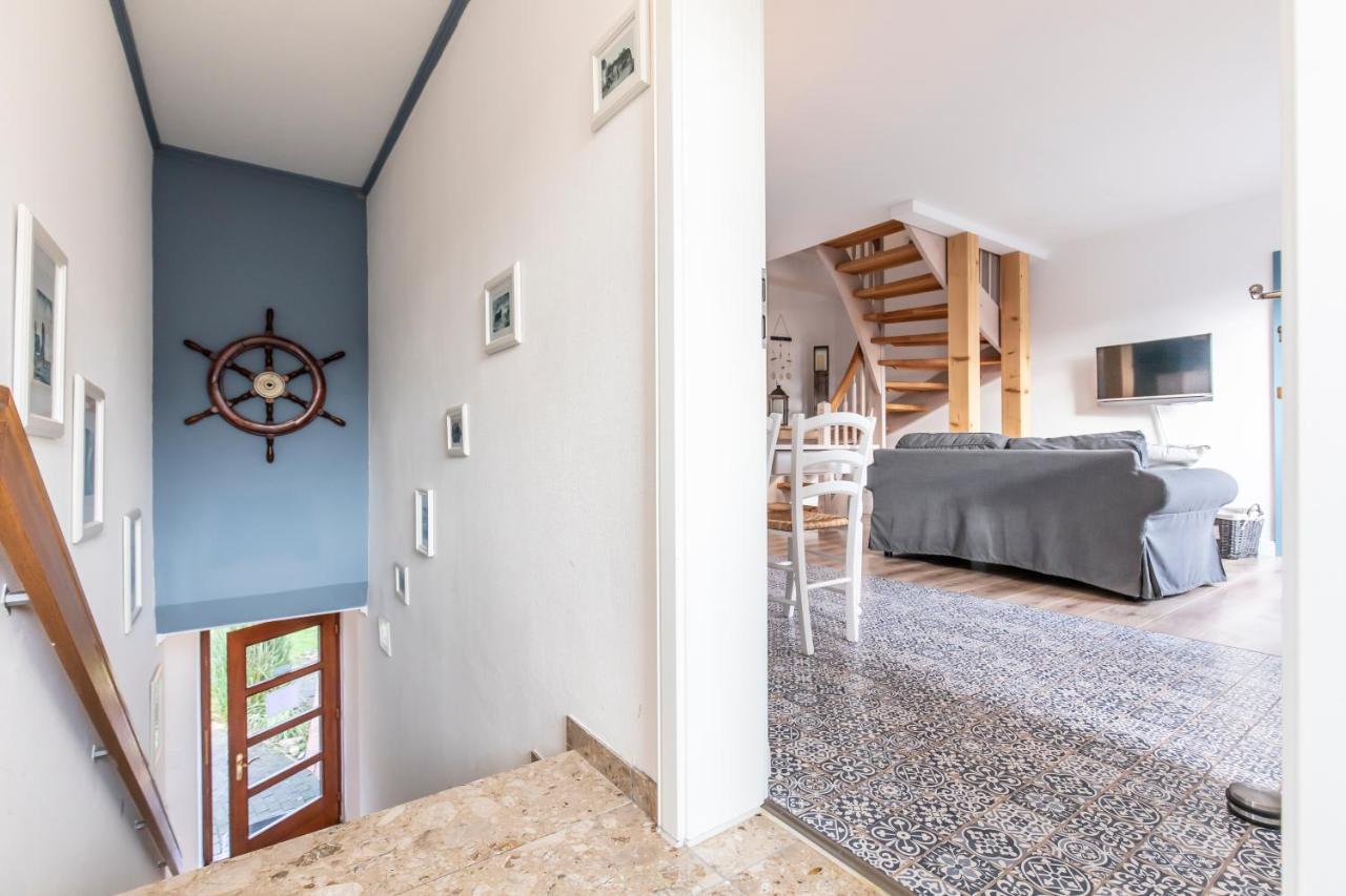 Seehof Boutique Appartements Busum Bagian luar foto