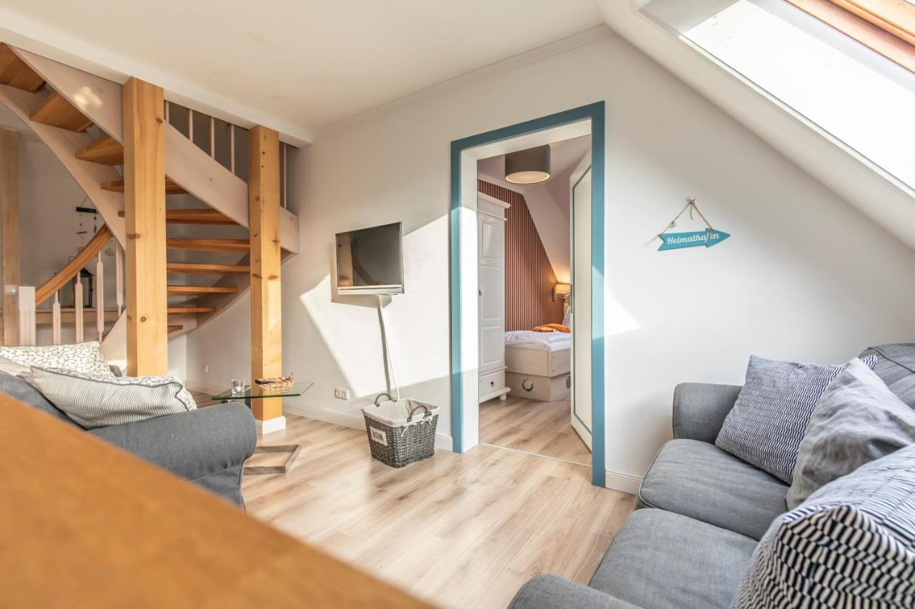 Seehof Boutique Appartements Busum Bagian luar foto