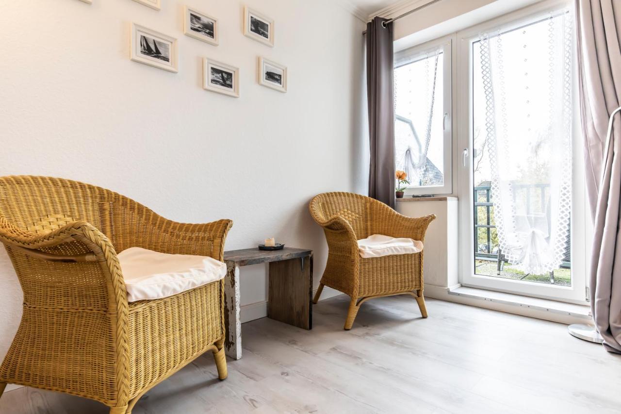 Seehof Boutique Appartements Busum Bagian luar foto